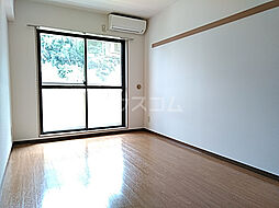 東急田園都市線 溝の口駅 徒歩15分の賃貸マンション 1階ワンルームの室内