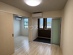 プレミアスII 2階1LDKのリビング/ダイニング