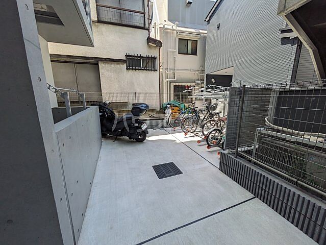 その他