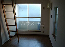 小田急小田原線 喜多見駅 徒歩9分の賃貸アパート 1階ワンルームのリビング/ダイニング