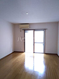 アイン　シュロス 105 1階1Kのリビング/ダイニング