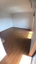 コバビレッジＤ 2階1LDKのリビング/ダイニング