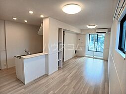 アイランドヒルズ右籾　I 101 1階1LDKのリビング/ダイニング