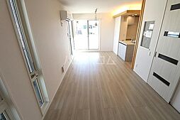 D’s LIEN (ディーズリアン)　E 301 3階1LDKのリビング/ダイニング