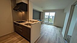 GREEN GABLES FAMIRIA B棟 201 2階2LDKのリビング/ダイニング