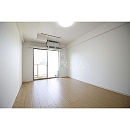 プレール・ドゥーク西川口II 5階1Kのリビング/ダイニング