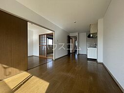 アピタシオン華 305 3階3LDKのリビング/ダイニング