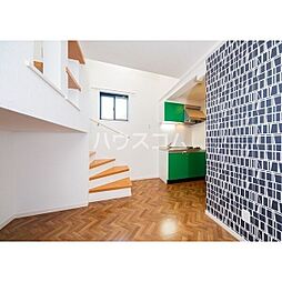 Ｃｅｌｅｓｔｅ 201 2階ワンルームのリビング/ダイニング