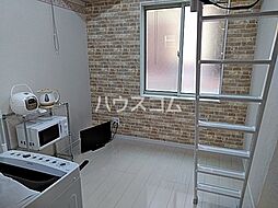 ＨＡＷＫ　ＦＩＶＥ 108 1階ワンルームのリビング/ダイニング