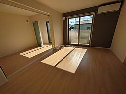 フロレアート大磯 105 1階1LDKのリビング/ダイニング