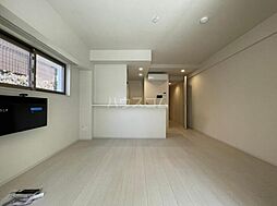 ルミーク本町ウェスト 203