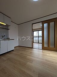 プレステージ目黒 202 2階1DKのリビング/ダイニング