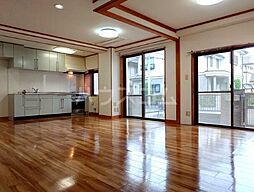 ホーリーランド貫南戸建 1 1階4LDKのリビング/ダイニング