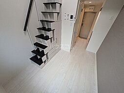 カーサ　エスト　小岩 1階ワンルームのリビング/ダイニング