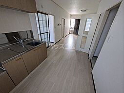 ロジュマンA 102 1階2LDKのリビング/ダイニング