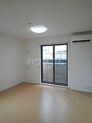 モーダ・パラッツォ 101 1階ワンルームのリビング/ダイニング