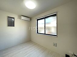 ハーモニーテラス北小岩XVII 102 1階ワンルームのリビング/ダイニング