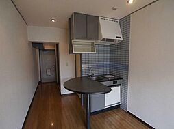 メゾンミール港南 202 2階ワンルームのリビング/ダイニング