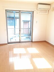 パルフォレスト 102 1階1Kのリビング/ダイニング