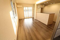 D’s LIEN (ディーズリアン)　D 301 3階2LDKのリビング/ダイニング