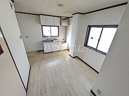 アオキコーポ 304 3階2DKのリビング/ダイニング