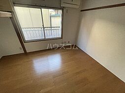 クロノス中原 203 2階1Kのリビング/ダイニング