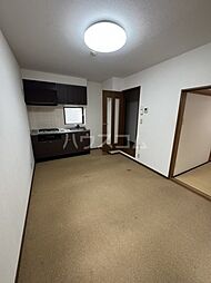 スクウェアガーデン 205 2階1DKのリビング/ダイニング