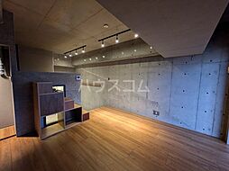 レイオーバー金町 402 4階ワンルームのリビング/ダイニング