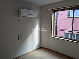 シャッツクヴェレ高円寺北 203 2階ワンルームのリビング/ダイニング