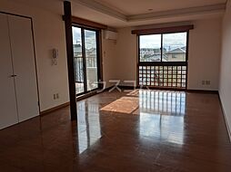 上屋敷ガーデン G 1階4LDKのリビング/ダイニング