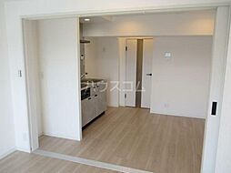 シャトレー町田ガーデン 411 4階1DKのリビング/ダイニング