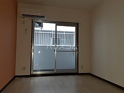 ヴェルドミール・イソベ 101 1階1Kのリビング/ダイニング