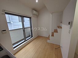 SAKURA辰巳 C 1階ワンルームのリビング/ダイニング