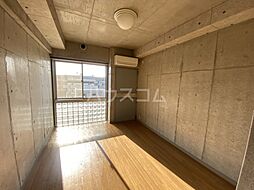 ドムス世田谷 403 4階ワンルームのリビング/ダイニング