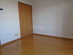 ラヴィルユウゼン 206 2階1Kのリビング/ダイニング