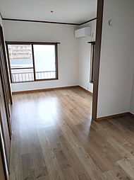 マルマン杉田 2階1DKのリビング/ダイニング