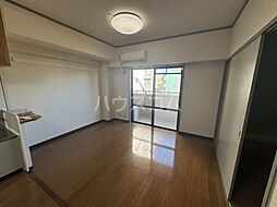 ベル小島 303 3階1LDKのリビング/ダイニング