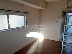 ユエビィ若林 106 1階1Kのリビング/ダイニング