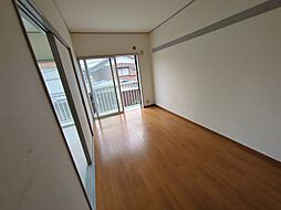 フェイバリットハウス 201 2階2DKのリビング/ダイニング