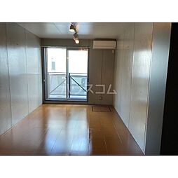 レルム 101 1階1LDKのリビング/ダイニング