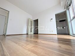 秋桜ハウス川口 103 1階2LDKのリビング/ダイニング