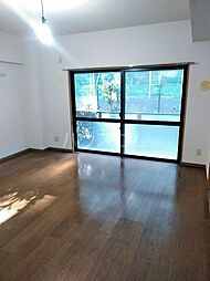 アン・リミエール 1階3LDKのリビング/ダイニング