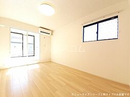 東武小泉線 西小泉駅 徒歩13分の賃貸アパート 1階1LDKのリビング/ダイニング