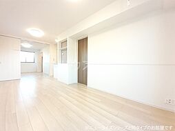 東武小泉線 太田駅 徒歩30分の賃貸アパート 2階2LDKのリビング/ダイニング