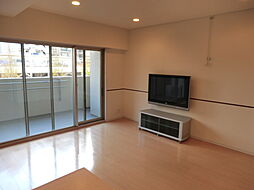 ロイヤルパークス新田 614 6階2LDKのリビング/ダイニング