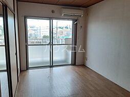 小林マンション 205