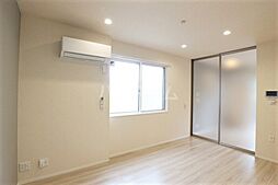 コニフェールI 303 3階1LDKのリビング/ダイニング