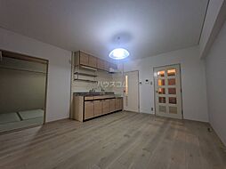 グランハイツ西ノ京 1階3DKのリビング/ダイニング