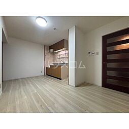 JR東海道本線 西岐阜駅 3.4kmの賃貸マンション 1階3DKのリビング/ダイニング