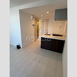 メゾンココン久地 302 3階1LDKのリビング/ダイニング